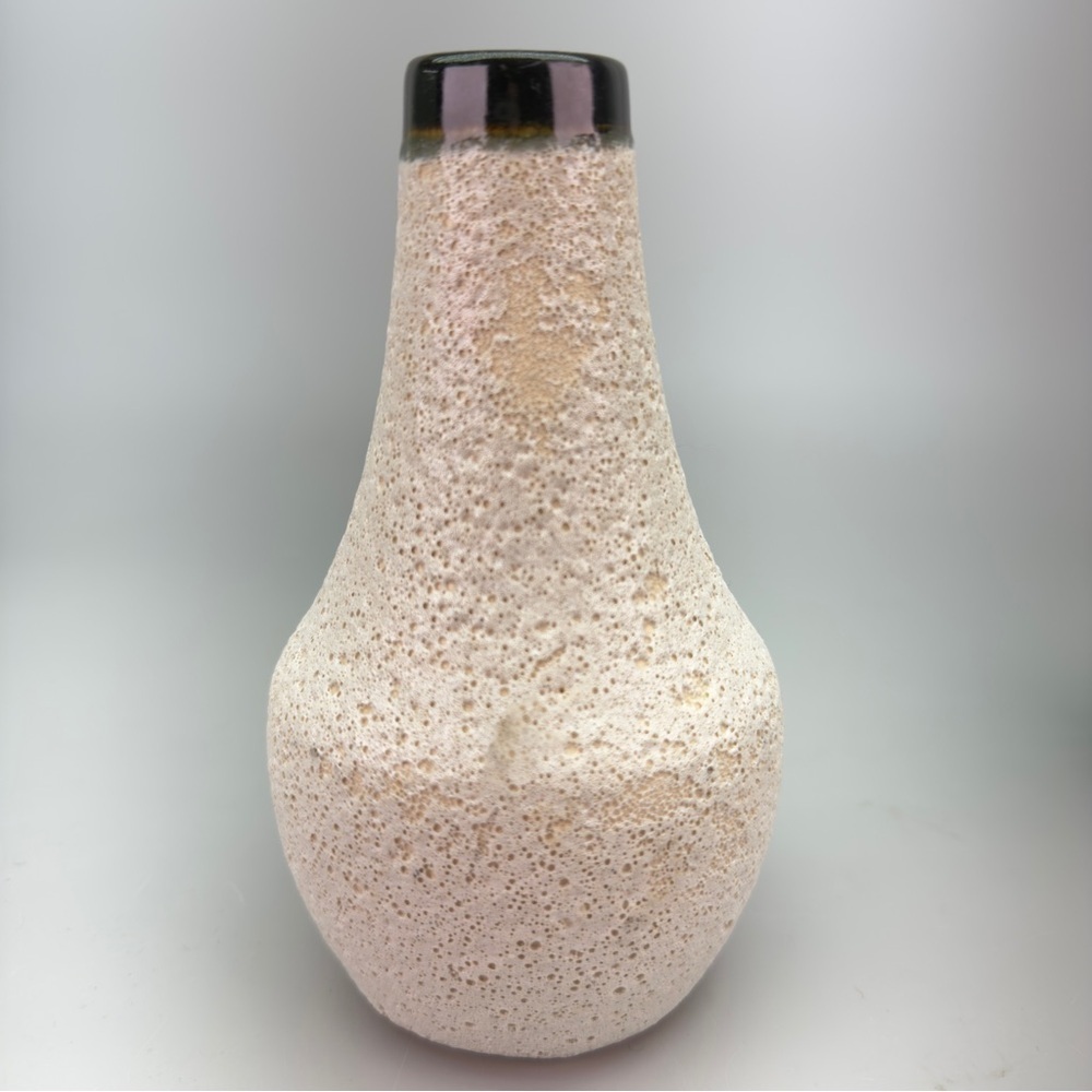 Pair of MCM Style CB2 Lava Vases - Picture 4 of 10